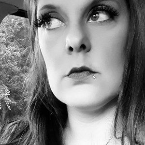 Meet your Posher, Lesley